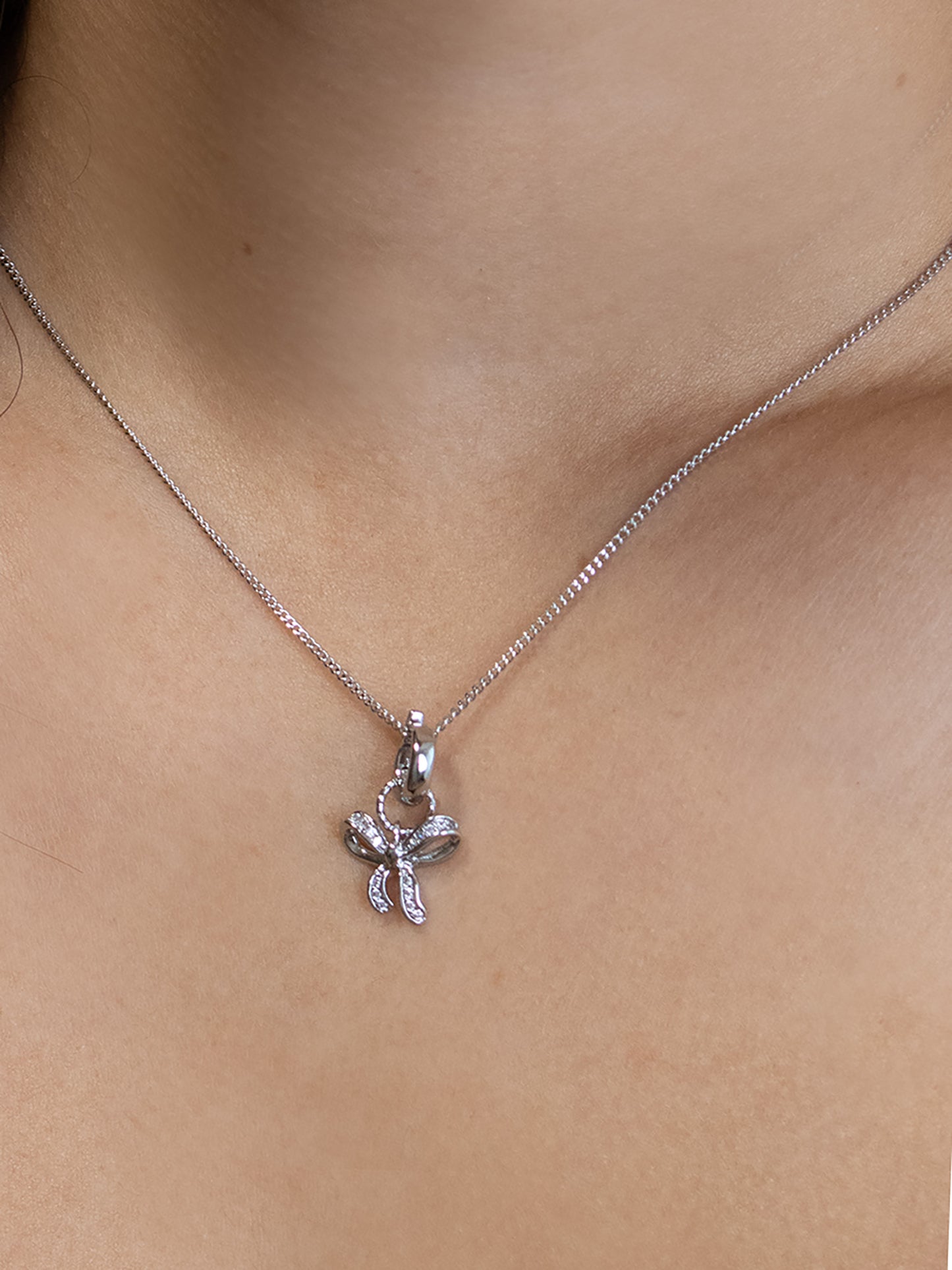 Ribbon Glow Charm