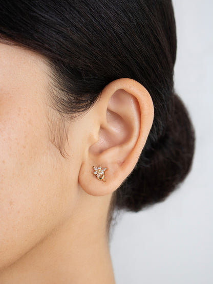 新感覚マグネットピアス｜Crystal Leaf