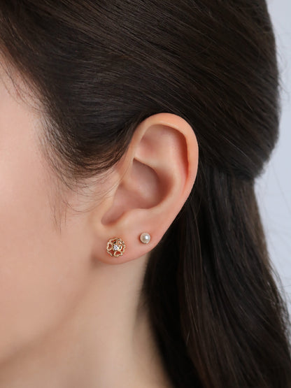 新感覚マグネットピアス｜Love Bloom