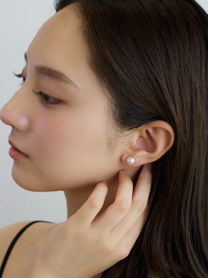 新感覚マグネットピアス｜Magnet Embedded Pearl