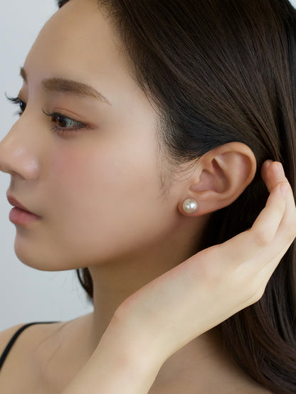 新感覚マグネットピアス｜Magnet Embedded Pearl