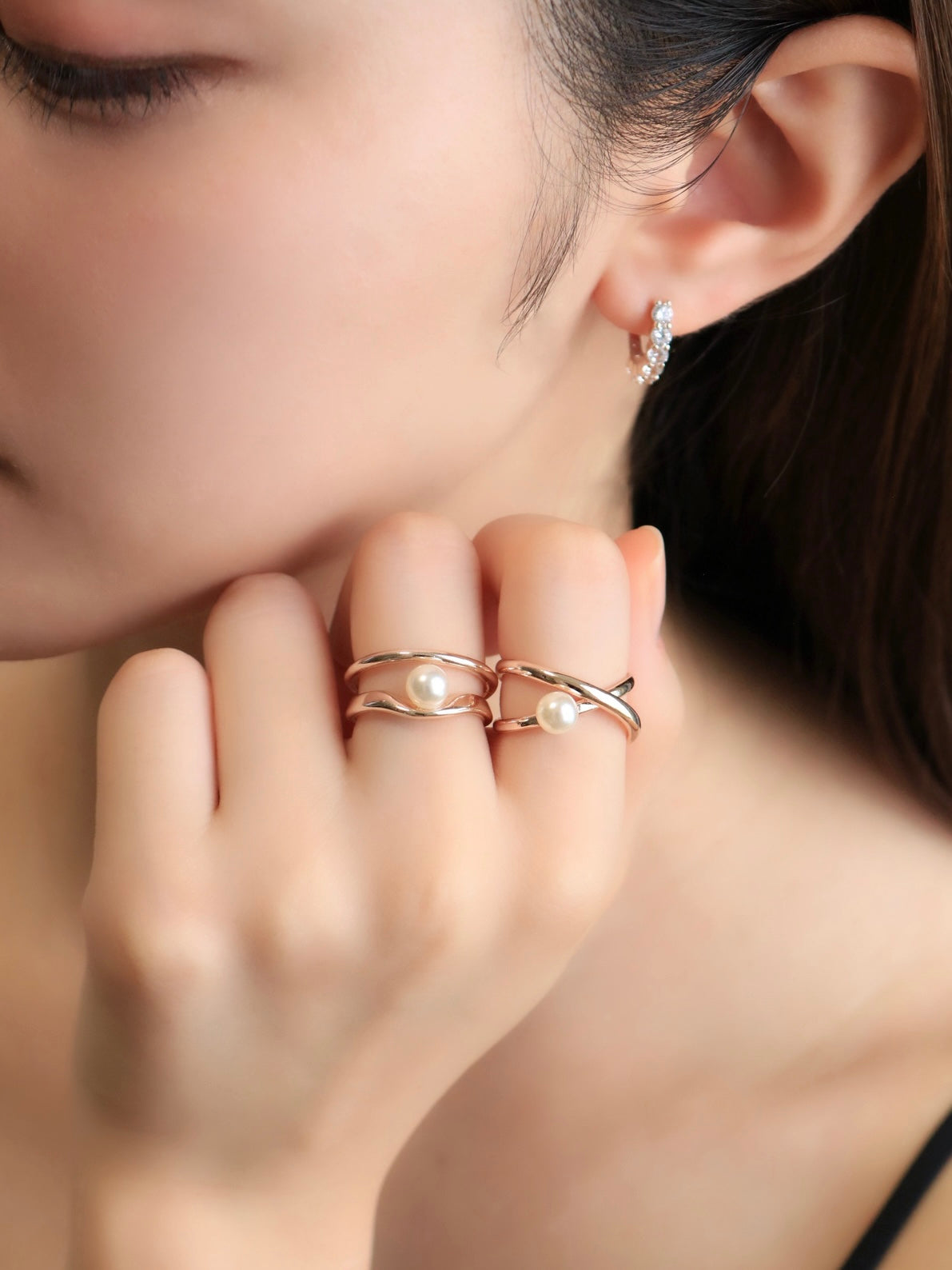 Pearl Embrace Ring