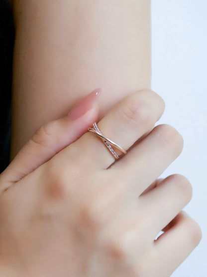 Lumi Cross Ring