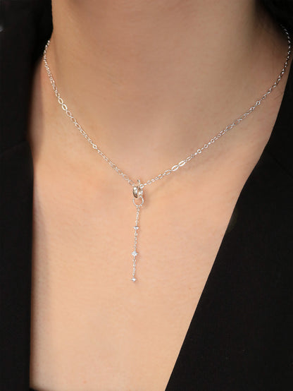 Cubic Chain Charm