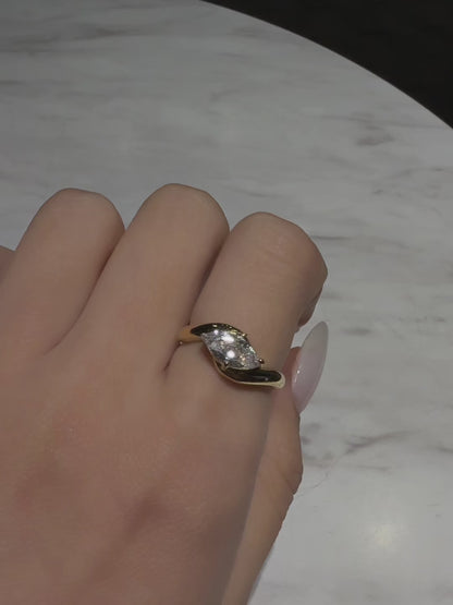 サージカルステンレス ｜Marquise Twist Ring